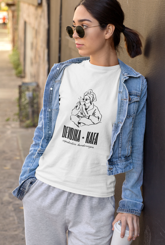 Devojka + Kafa – Premium T-Shirt